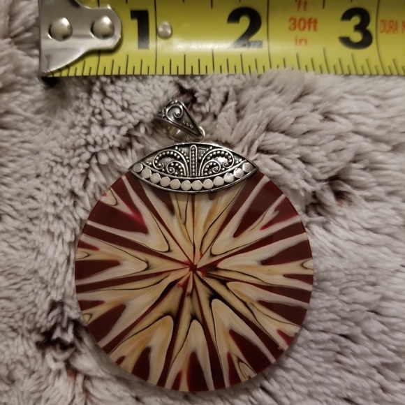 Artisan Craft Pendant - Picture 3 of 4